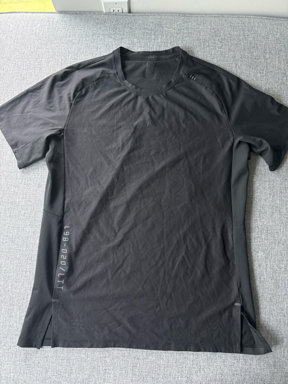 lululemon athletica Men's Black Short Sleeve Tech Tee